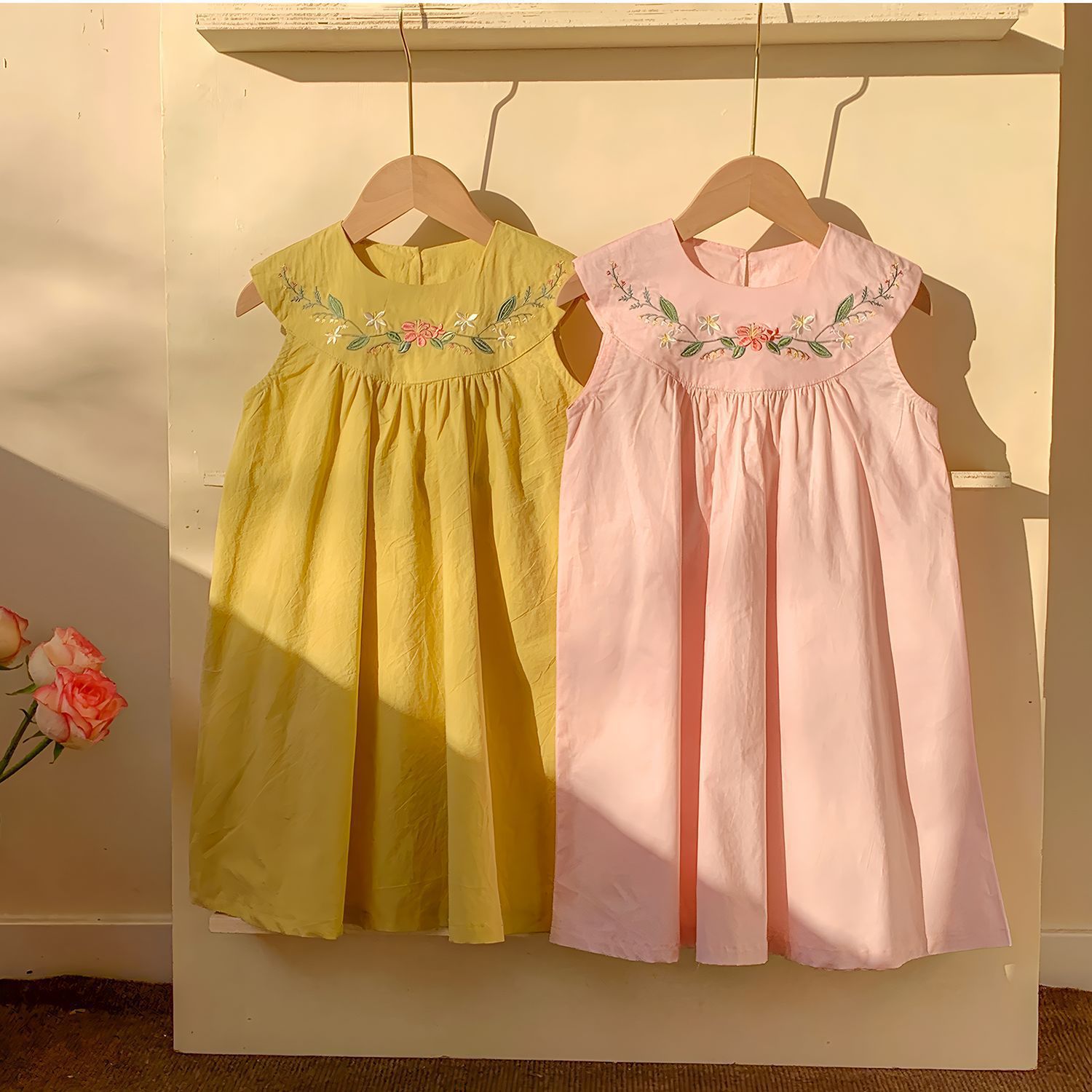 Embroidery Yellow Dress - 2-7-year-old Korean Version Summer New Girls